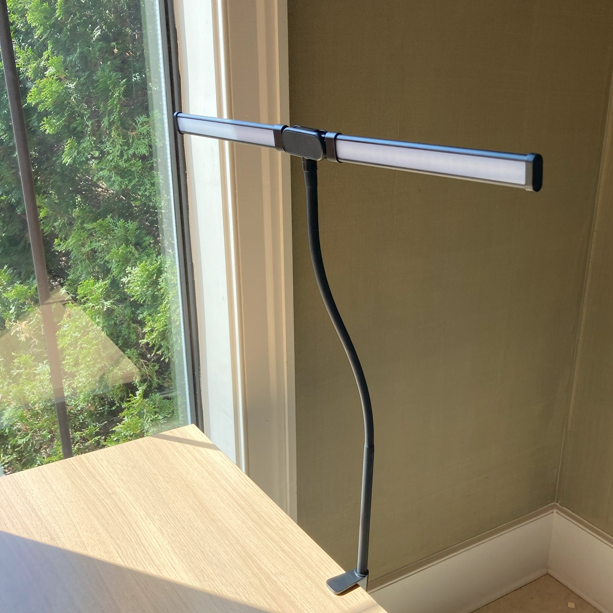 The Desk Lamp